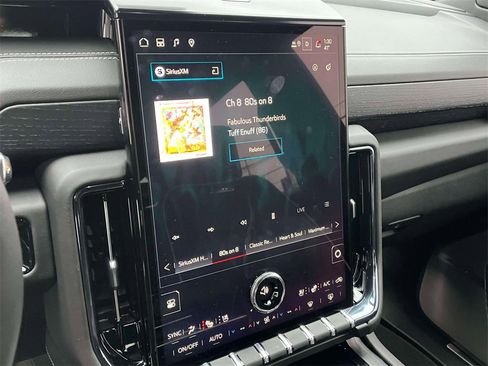 Certified 2026 GMC Yukon AT4 Ultimate w/ LPO, Illumination Package image 35