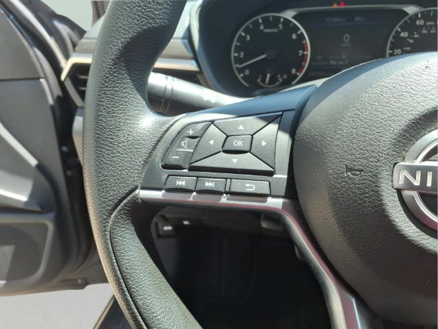 Used 2023 Nissan Altima 2.5 SV AWD/4WD image 16