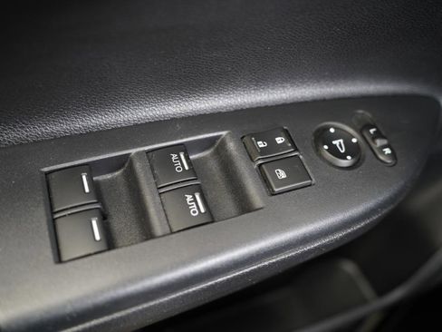 Used 2017 Honda Accord Touring image 26