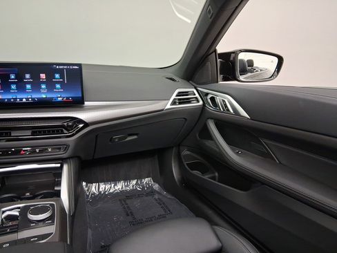 Used 2025 BMW 440i xDrive Convertible AWD/4WD image 30