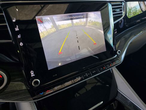 Used 2022 Jeep Wagoneer Series II w/ Premium Group I image 26