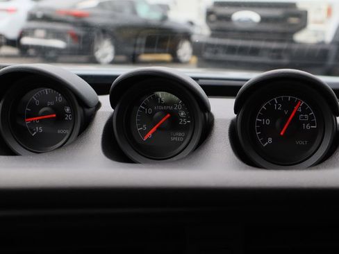 Used 2023 Nissan Z Sport w/ Floor Mat Package image 14