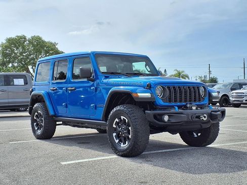 Used 2024 Jeep Wrangler Unlimited Rubicon 4xe AWD/4WD image 1