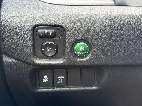 Used 2018 Honda Ridgeline Sport image 28
