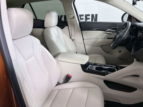 Used 2021 Buick Envision Essence w/ Technology Package I image 25