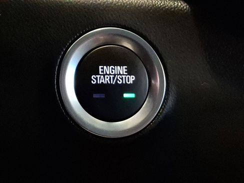 Used 2022 GMC Terrain SLE w/ Driver Convenience Package image 24