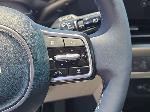 New 2026 Kia Carnival SX Prestige FWD image 34