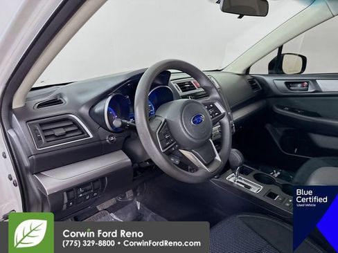 Used 2019 Subaru Outback 2.5i AWD/4WD image 11