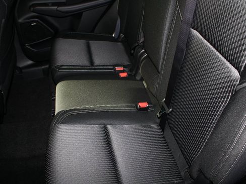 New 2026 Mitsubishi Outlander ES image 11