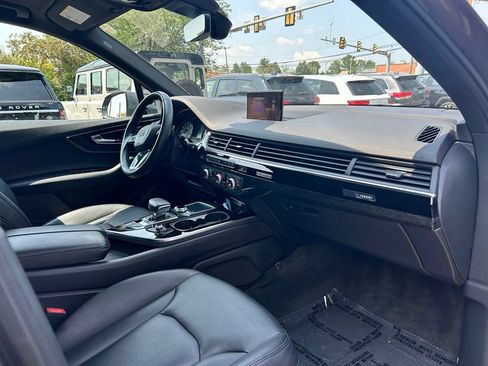 Used 2019 Audi Q7 3.0T Premium AWD/4WD image 10