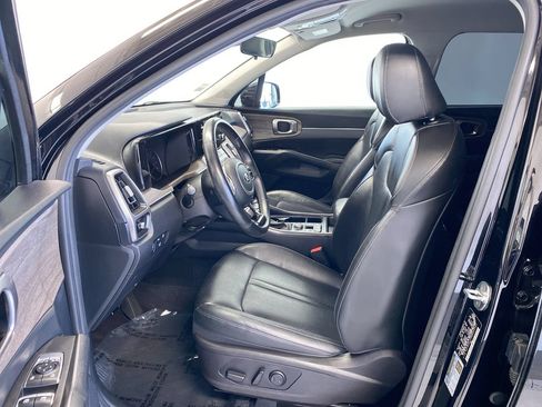 Used 2021 Kia Sorento EX FWD image 16