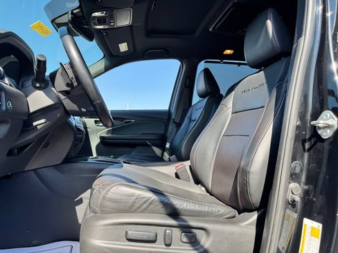 Used 2020 Honda Pilot Black Edition image 21