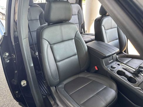 Certified 2023 Chevrolet Traverse RS AWD/4WD image 27