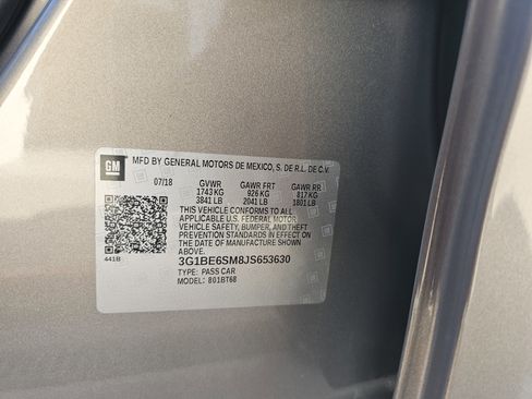 Used 2018 Chevrolet Cruze LT w/ Convenience Package image 27