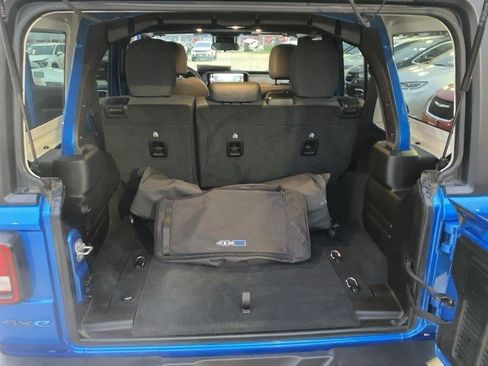 Used 2024 Jeep Wrangler Willys image 24