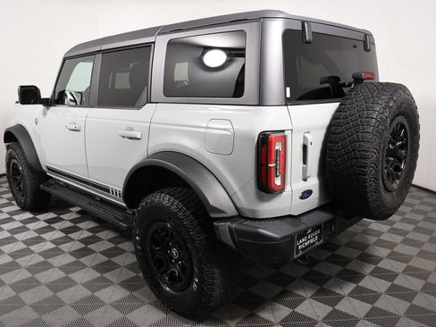 Used 2021 Ford Bronco First Edition AWD/4WD image 4