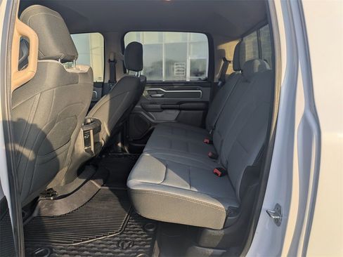 Used 2019 RAM 1500 Big Horn image 13