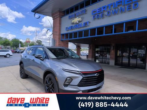 Used 2024 Chevrolet Blazer LT w/ Sound & Technology Package FWD image 1