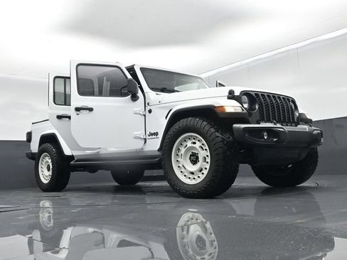 Used 2021 Jeep Gladiator Sport AWD/4WD image 67