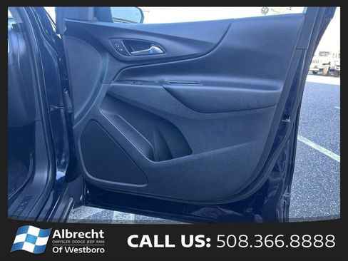 Used 2020 Chevrolet Equinox LT AWD/4WD image 22