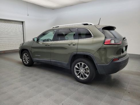 Used 2019 Jeep Cherokee Latitude Plus image 3