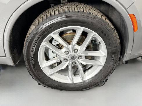 Used 2022 Dodge Durango GT image 32
