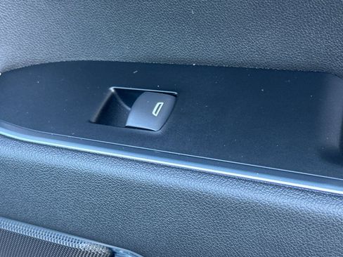 Used 2026 GMC Sierra 1500 Elevation w/ Elevation Premium Package image 21