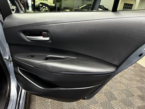 Used 2021 Toyota Corolla SE image 48
