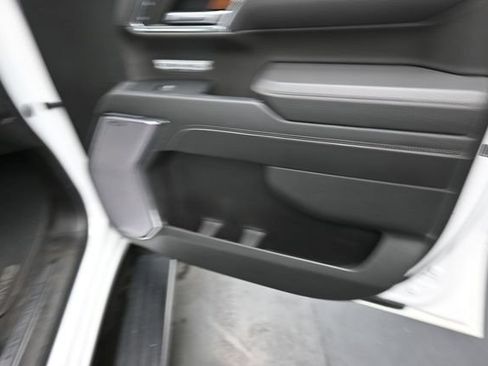 Used 2023 GMC Sierra 1500 Denali AWD/4WD image 41