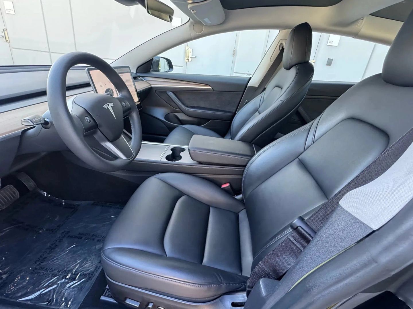 Used 2022 Tesla Model 3 RWD image 7
