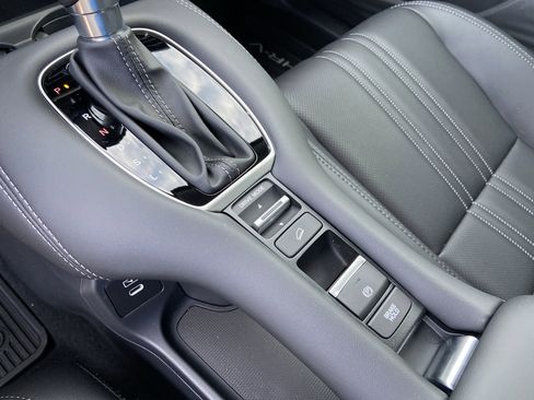 New 2026 Honda HR-V EX-L image 36
