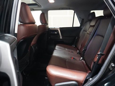 Used 2016 Toyota 4Runner Limited image 7