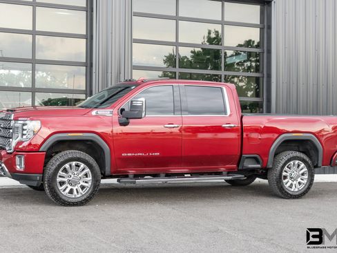 Used 2020 GMC Sierra 3500 Denali w/ Denali Ultimate Package AWD/4WD image 3