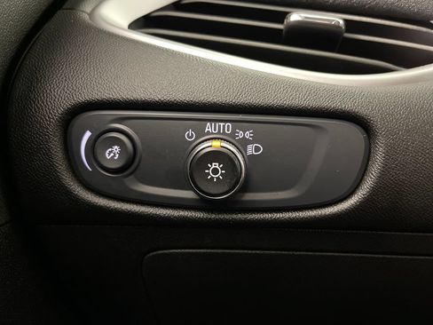 Used 2024 Chevrolet Malibu LT FWD image 31