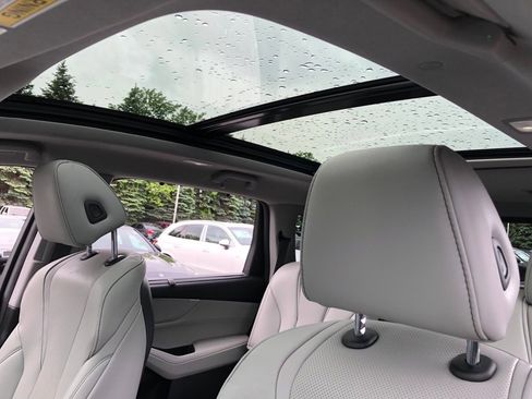 Used 2023 Acura MDX SH-AWD w/ Technology Package image 29