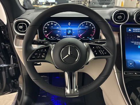 New 2026 Mercedes-Benz GLC 300 4MATIC image 8