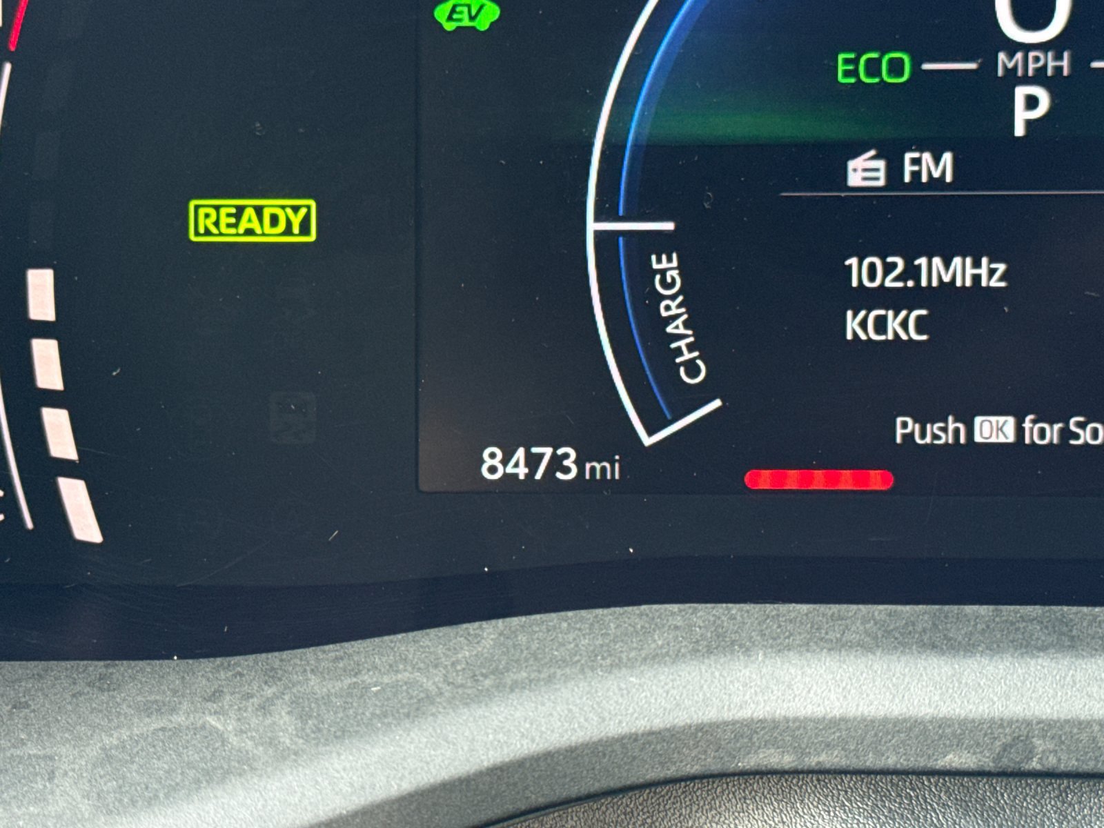 Used 2026 Toyota Camry LE FWD image 19