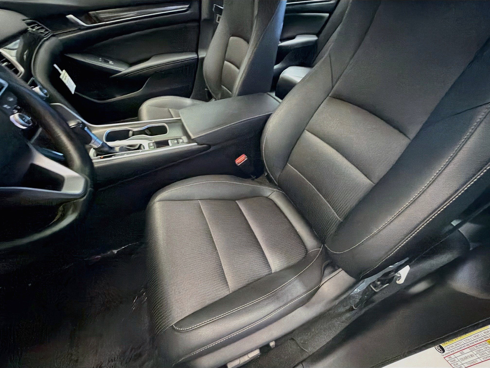 Used 2020 Honda Accord Sport image 11