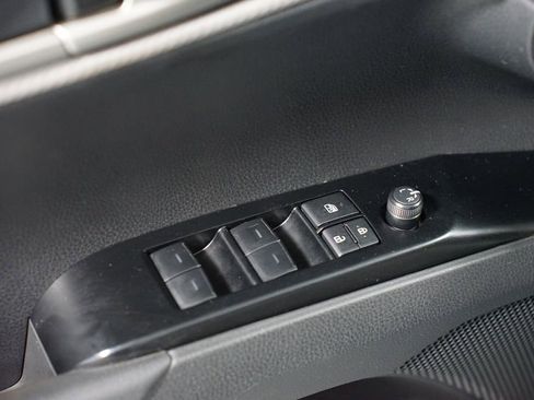 Certified 2025 Toyota Camry SE image 32