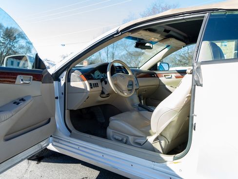 Used 2006 Toyota Solara SE image 13