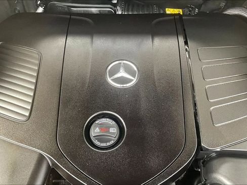 Used 2024 Mercedes-Benz GLE 450e 4MATIC image 34