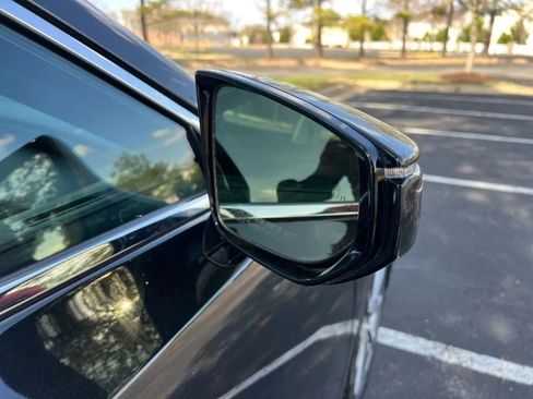 Used 2023 Lexus ES 350 w/ Accessory Package (Z1) image 34