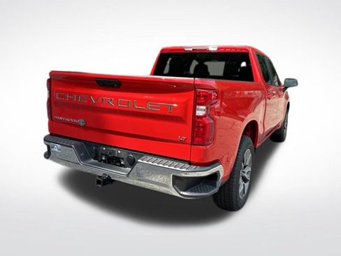 Used 2024 Chevrolet Silverado 1500 LT AWD/4WD image 6