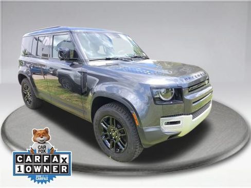 Used 2024 Land Rover Defender 110 S AWD/4WD image 2