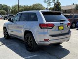 Used 2018 Jeep Grand Cherokee Altitude image 5