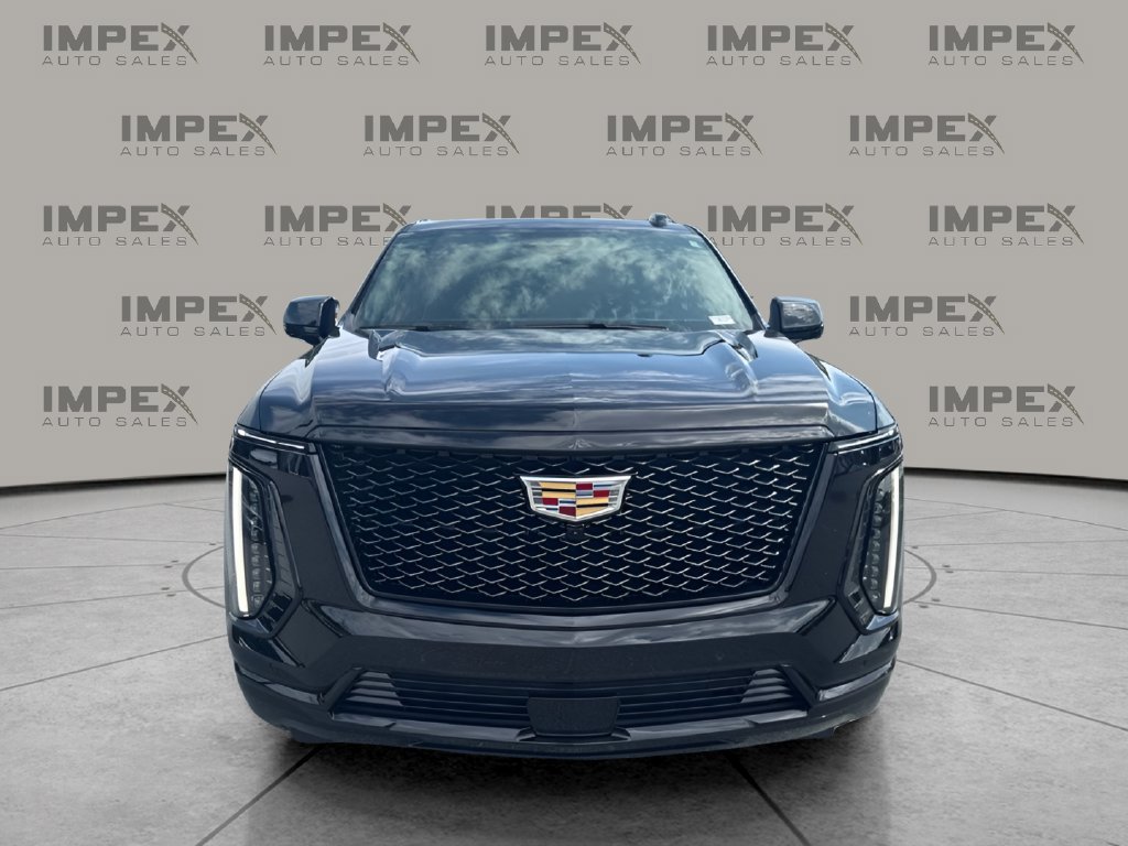 Used 2025 Cadillac Escalade Sport AWD/4WD image 8