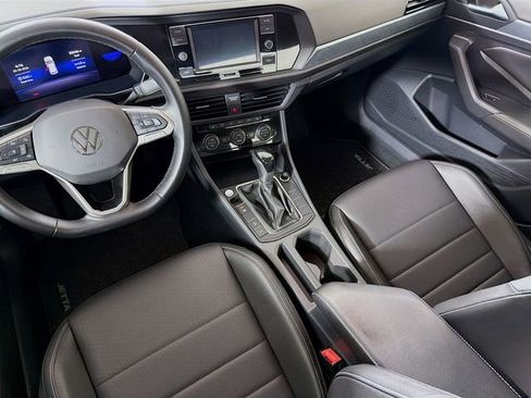 Used 2022 Volkswagen Jetta SE FWD image 24