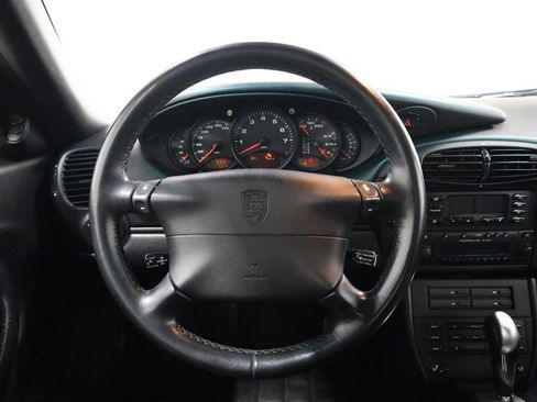 Used 2001 Porsche 911 Carrera image 23