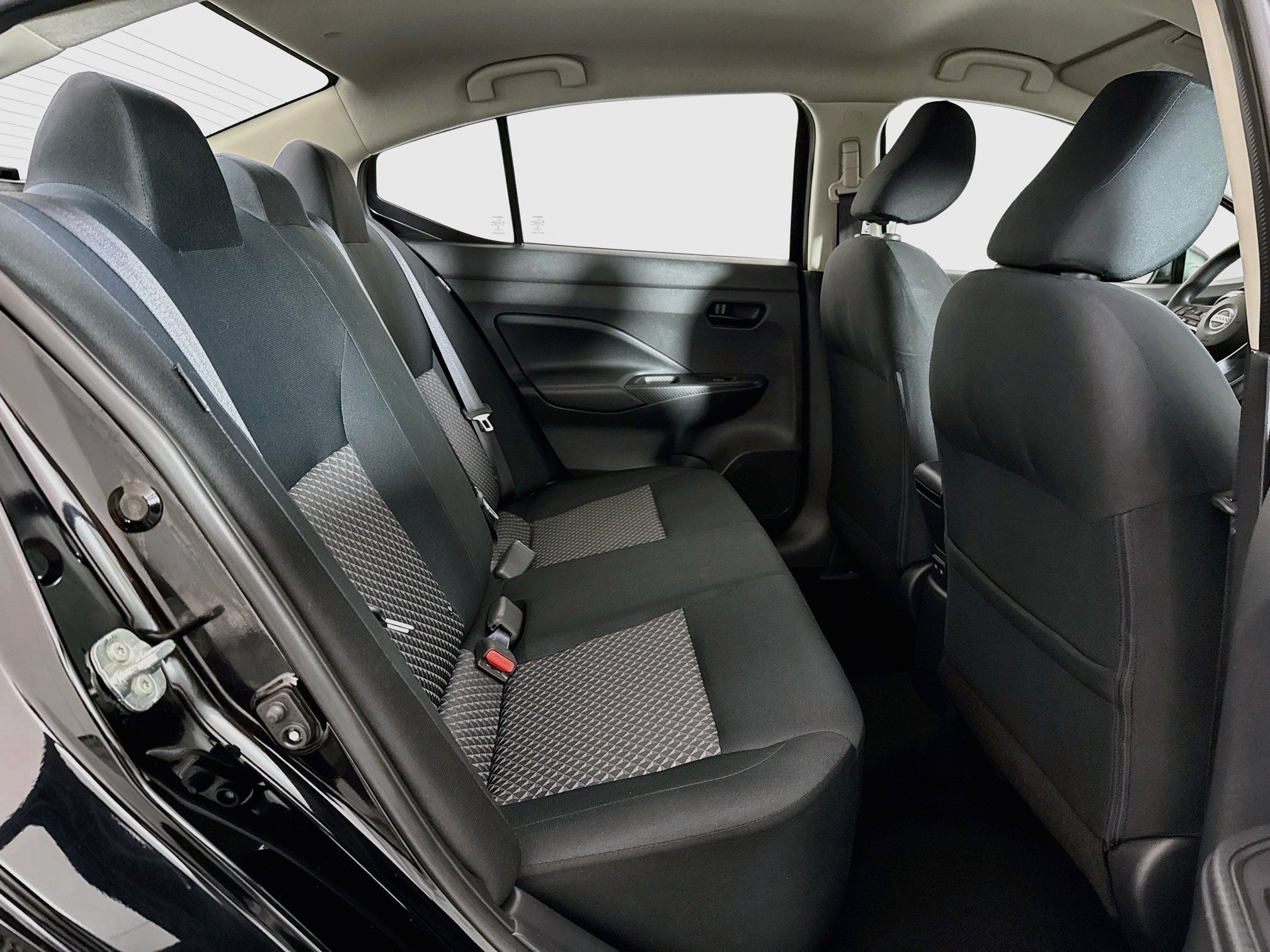 Used 2020 Nissan Versa S FWD image 37