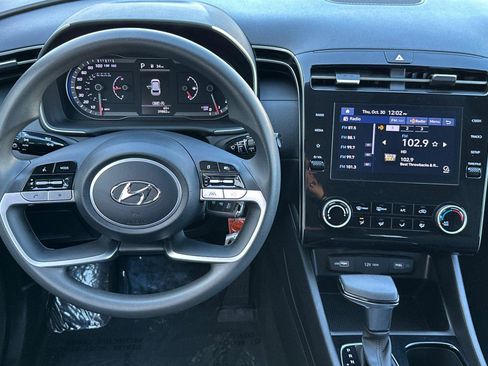 Used 2022 Hyundai Tucson SE w/ Cargo Package image 14